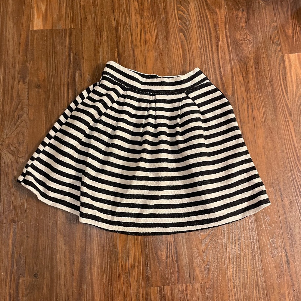 Black and White striped skirt. Size S